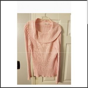 SOLD   Sweater (Pink)